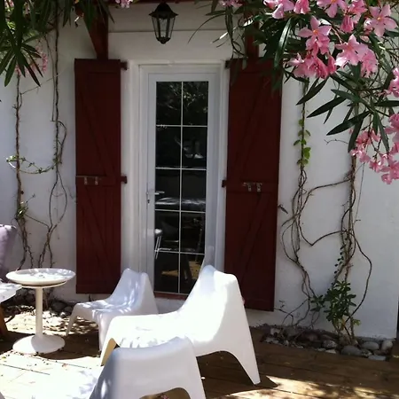 Σπίτι διακοπών Typical Townhouse - Perfect Surf - Beach 150m *