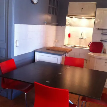 Σπίτι διακοπών Typical Townhouse - Perfect Surf - Beach 150m *